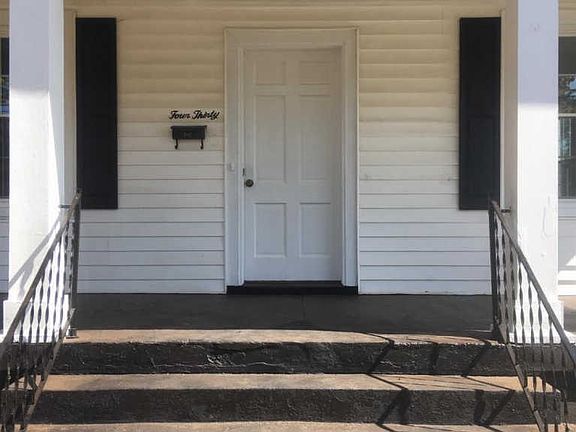2nd image of 430 Perrymont Ave