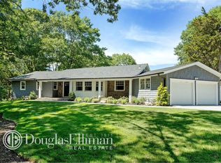6 Ryder Ave, Dix Hills, NY 11746