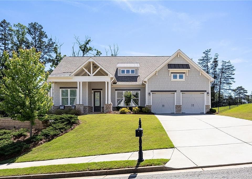 1st image of 106 Summit View Ct