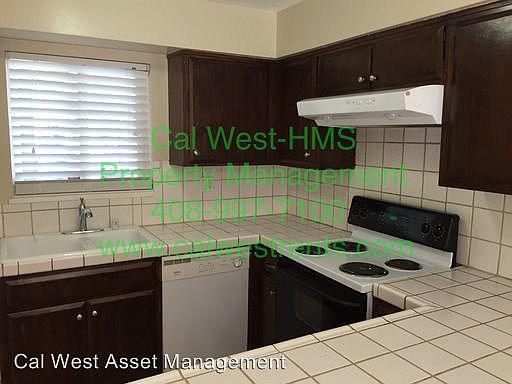 5th image of 2352 Pauline Dr
