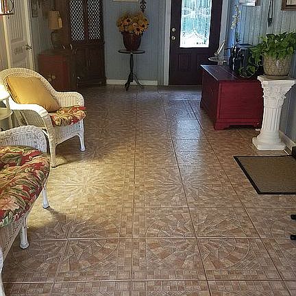 4th image of 2049 Holly Oak Dr
