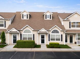205 Willow Ln, Valley Stream, NY 11580