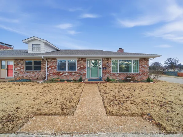 1433 Swan Dr, Bartlesville, OK 74006
