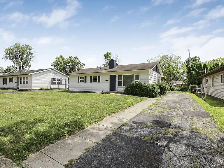 7399 Wollam Ave — Photo 53