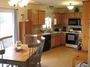 4186 Green Park Dr, Mount Joy, PA 17552