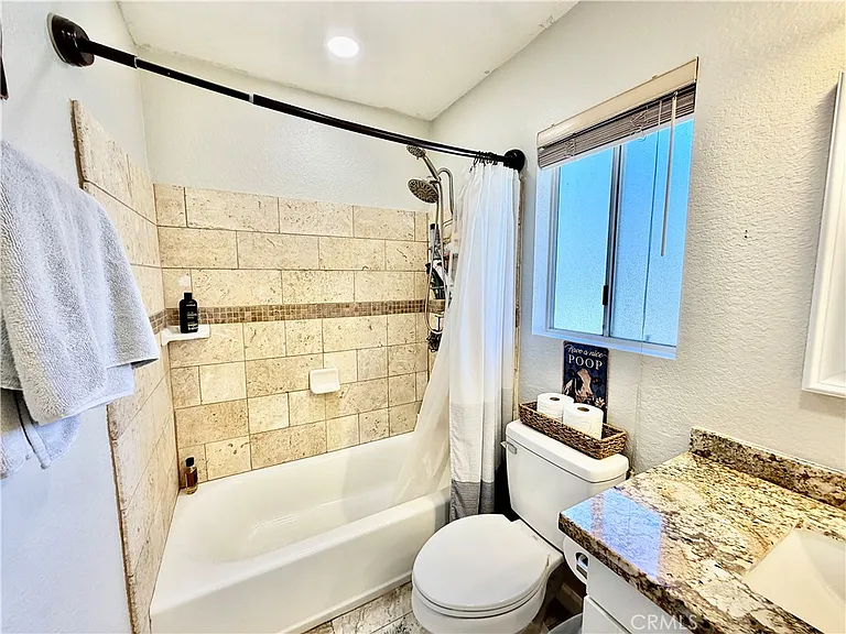 39711 Barberry Ct — Photo 40