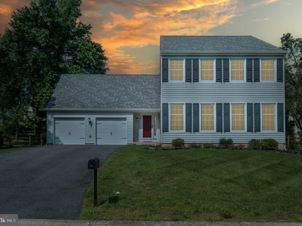 26 Yosemite Dr, Bear, DE 19701