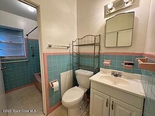 4th image of 4545 Abbott Ave #4545