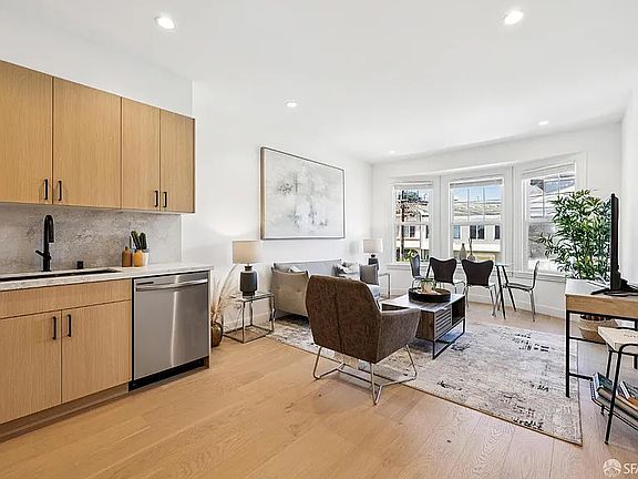 4th image of 880 26th Ave #2F