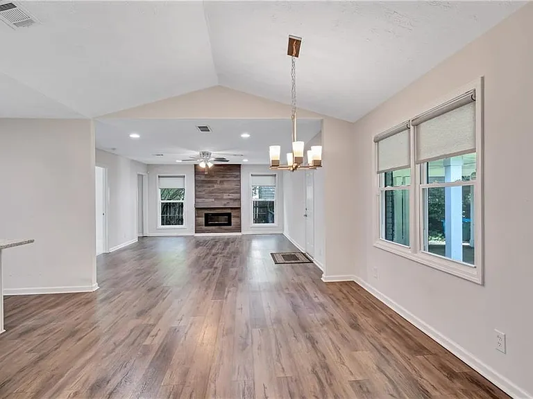 5772 Lilburn Stone Mountain Rd — Photo 11