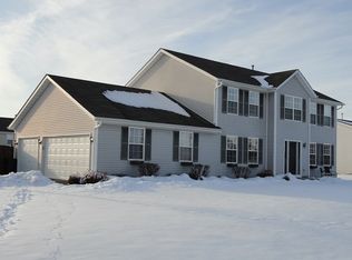 11262 Jasmine Dr, Roscoe, IL 61073
