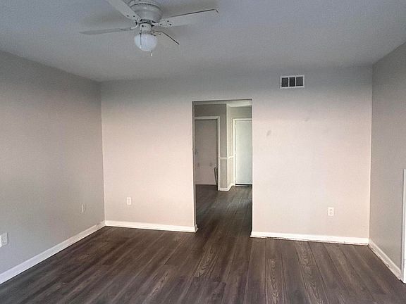 2nd image of 101 Plantation Place Dr