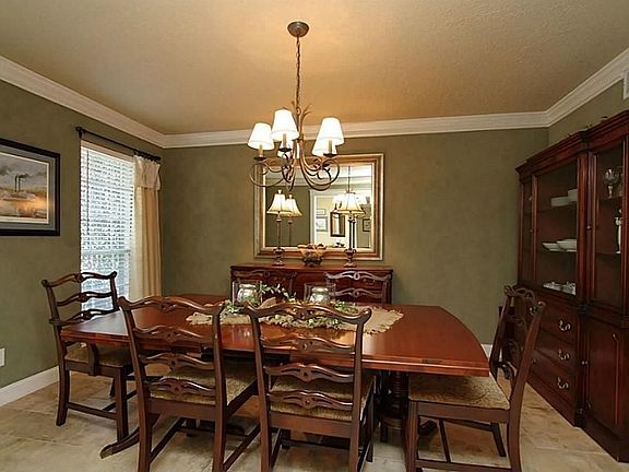 5th image of 11922 Fawnview Dr
