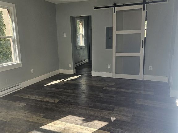5th image of 505 Grand Ave