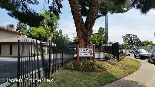 2nd image of 2755 El Caprice Dr APT 7
