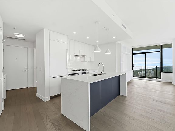 3rd image of 1588 Johnston Rd #2406