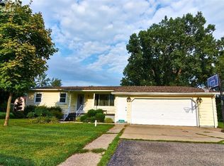 2472 N Irish Rd, Davison, MI 48423