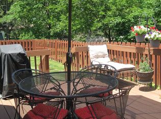 1300 Deerlick Dr, Columbus, OH 43228