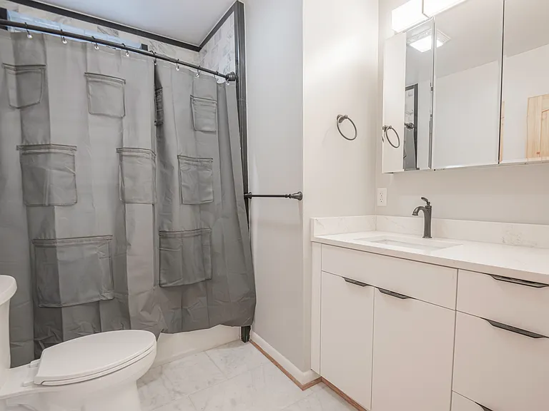 802 Central Ave #4 — Photo 16