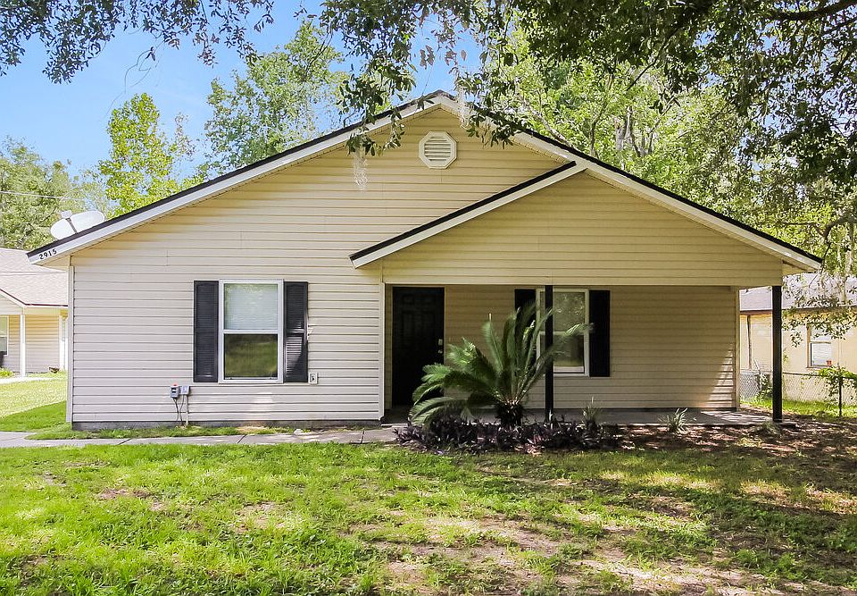 1st image of 2915 Lucoma Dr