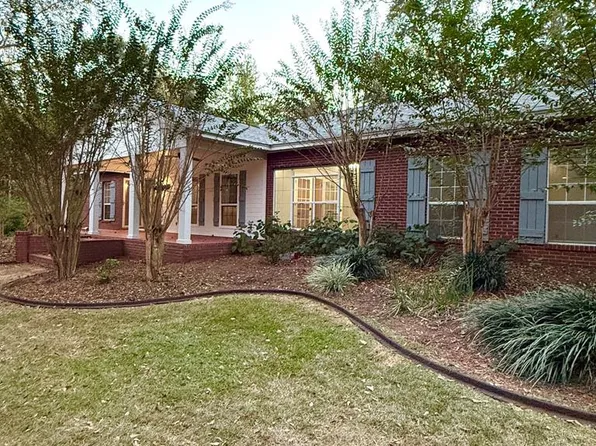 23 Chestnut Ln, Sumrall, MS 39482