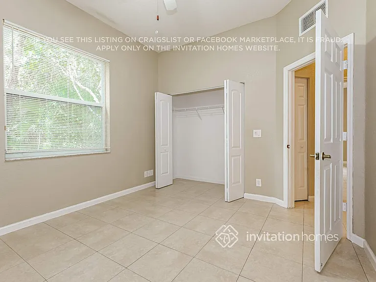 2448 Sandy Cay — Photo 10