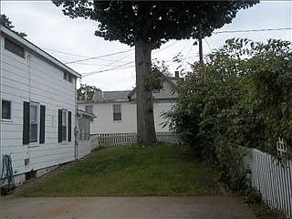 2nd image of 18 11th St