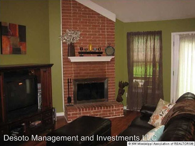 2nd image of 6907 Valerie Dr
