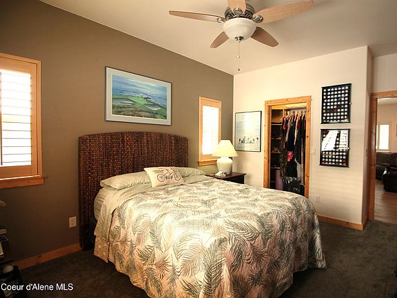 4th image of 15 Chardonnay Dr #A