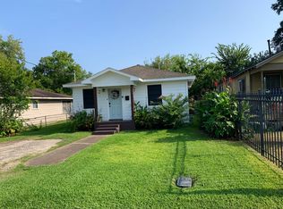 725 E 38th St, Houston, TX 77022