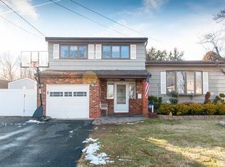 21 Margaret St, Old Bridge, NJ 08857