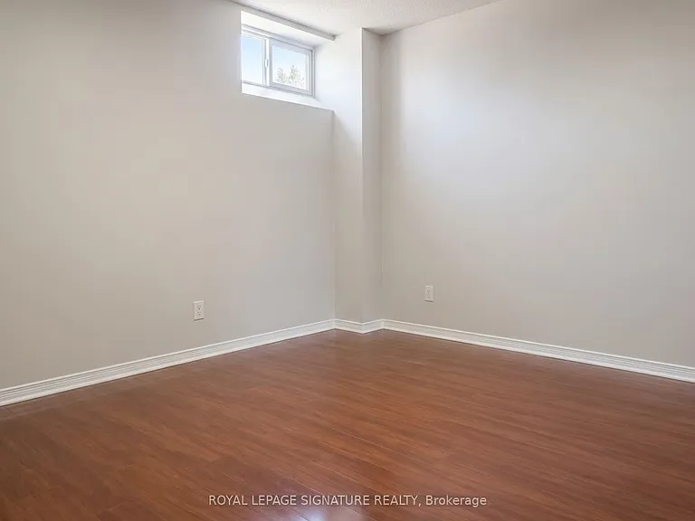 21 Navy Ct #BASEMENT — Photo 5