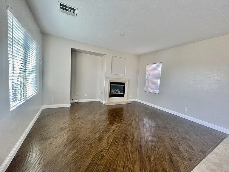 7109 Mercurio Ave — Photo 7
