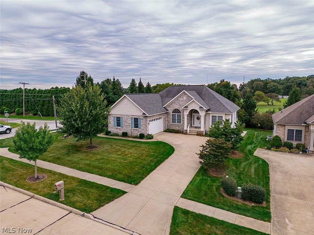 750 Homestead Pointe Dr, Orrville, OH 44667 | Zillow