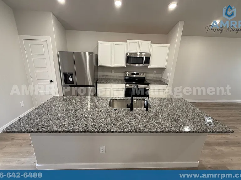 2603 Harmony Ave — Photo 12