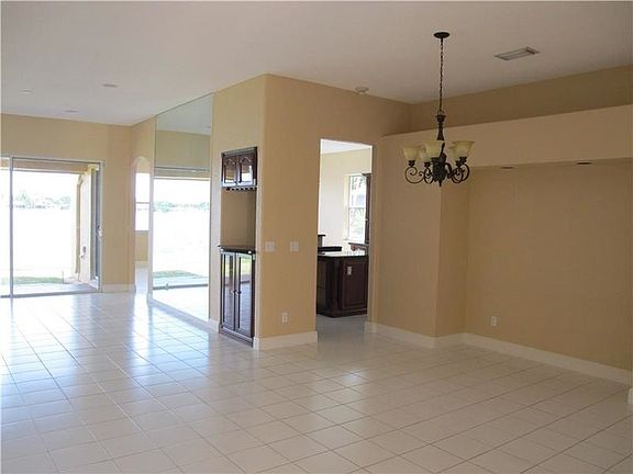 4th image of 17858 NW 15th Ct