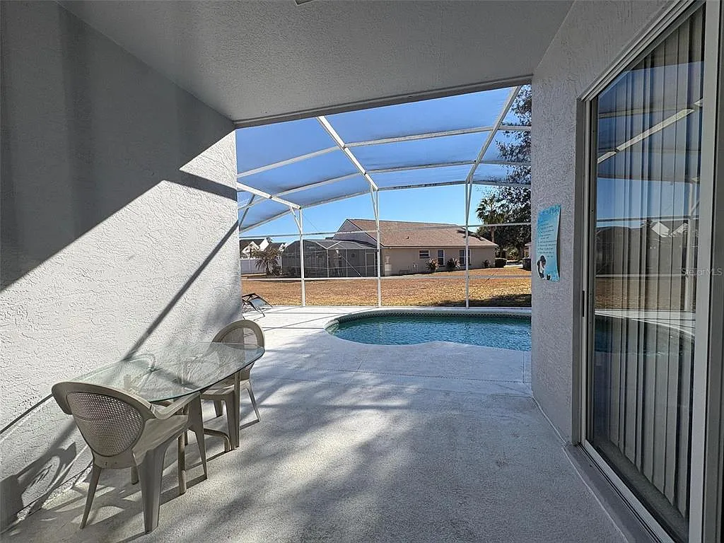 Building Photo - 2598 Chatham Cir