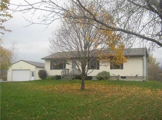 7135 Adams Rd, Hemlock, NY 14466