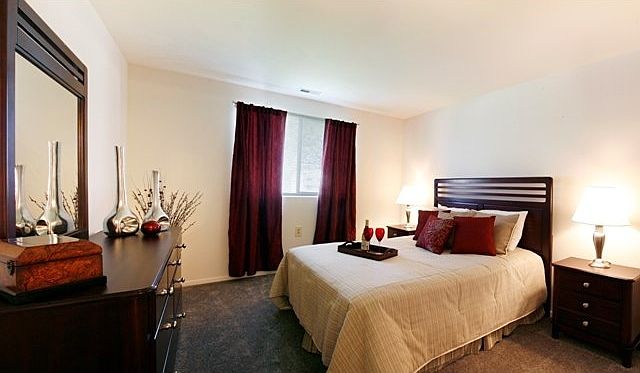 2nd image of 204 Caraway Rd APT 2D