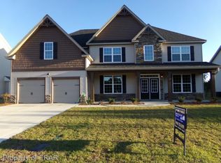 3207 Candlehurst Dr, Fayetteville, NC 28306