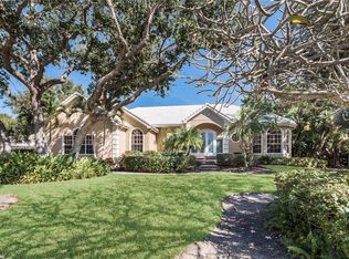 3305 Sabal Cove Cir, Longboat Key, FL 34228