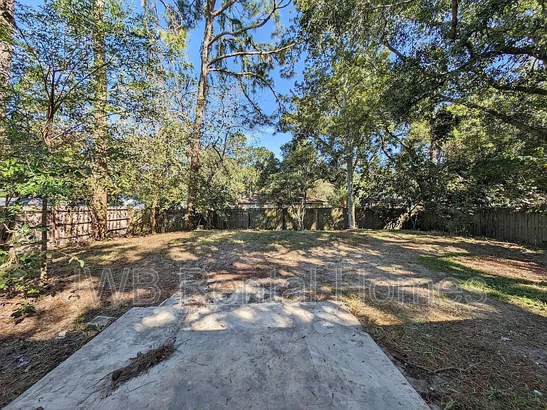 3025 Armstrong St — Photo 7