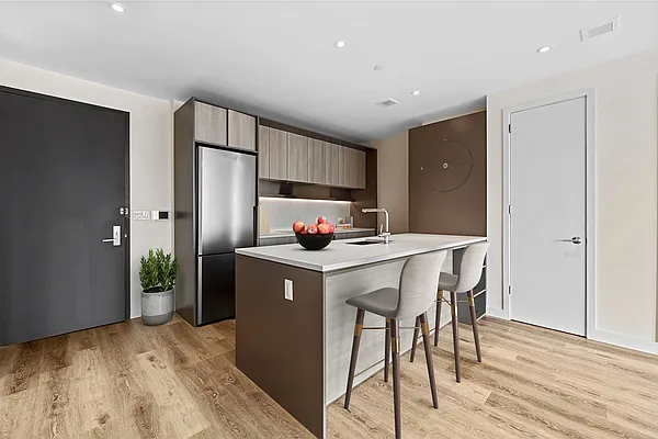 Rented by REAL New York | media 4