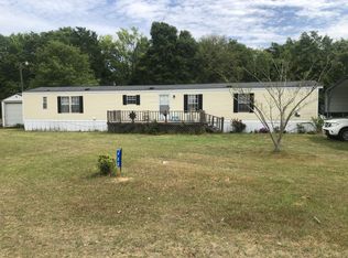 122 Cyclone Dr, Santee, SC 29142