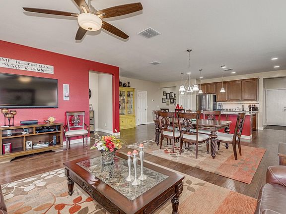 3rd image of 10168 W Los Gatos Dr