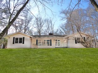 52 Horseshoe Hill Rd, Pound Ridge, NY 10576