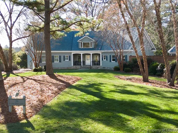 26 Cedar Shores Ln, Mathews, VA 23068