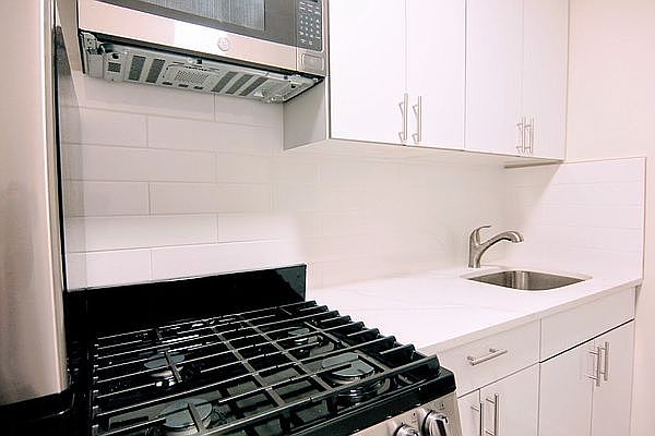 1st image of 258 W 22nd St #1E