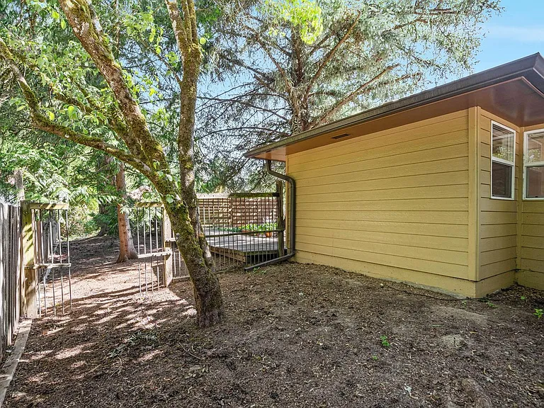 7505 SW Alden St — Photo 30