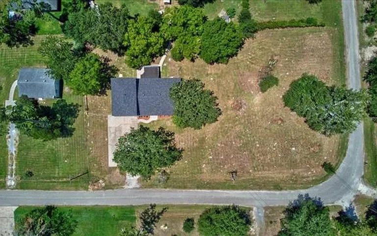 4327 McFarland Cir — Photo 26